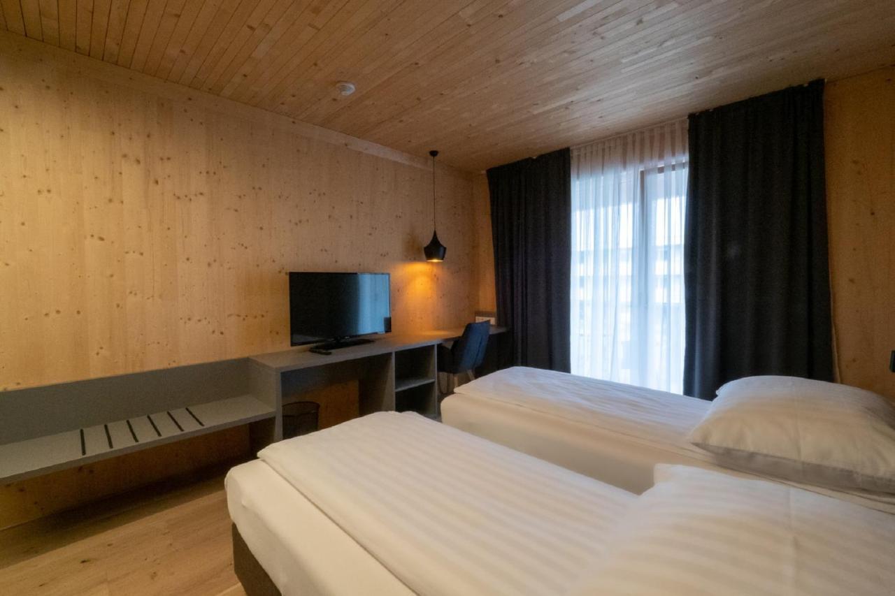 Gaestehaus & Hofladen Familie Oellerer Sitzenberg Ngoại thất bức ảnh